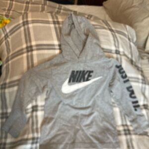 Nike Heather Gray Pullover Hoodie